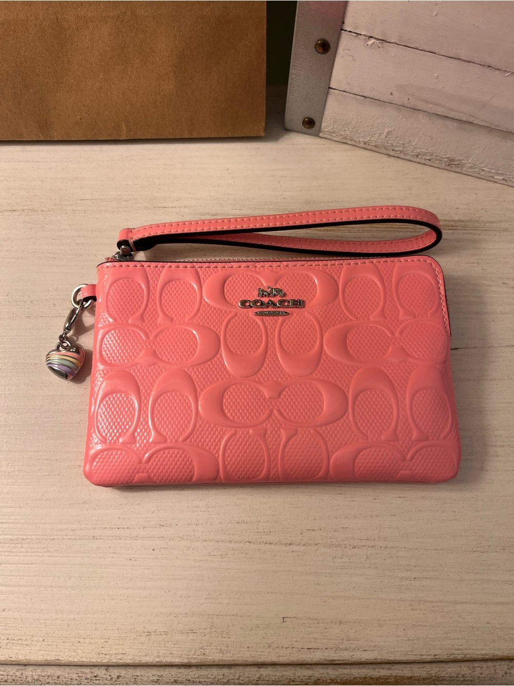 Coach Pink Corner Zip Wristlet Debossed Signature Leather NWOT - Picture 3 of 8